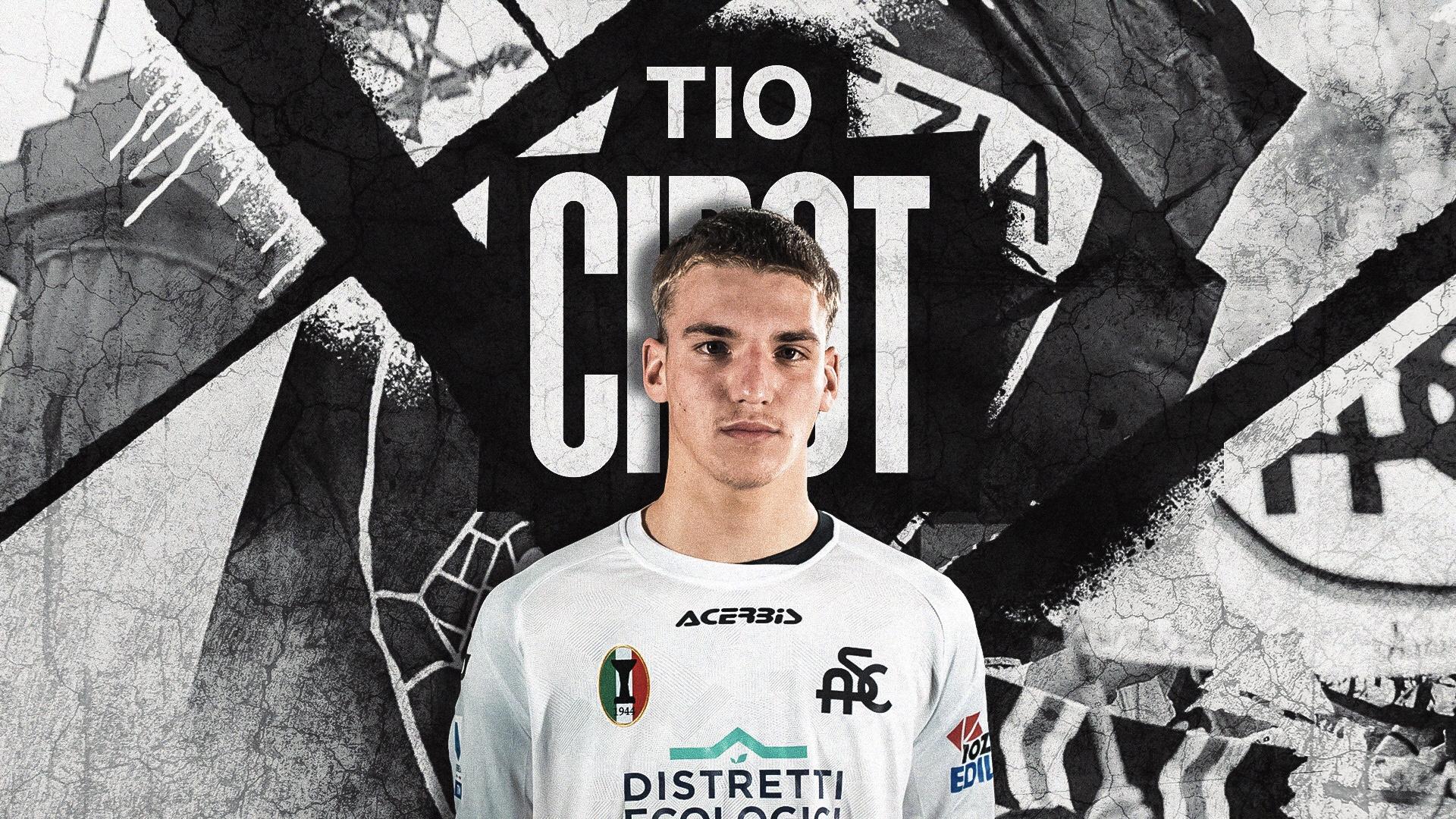 Official | Tio Cipot is a new Spezia player