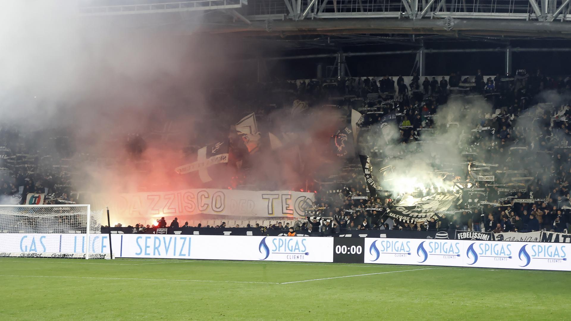 [+] Tifo