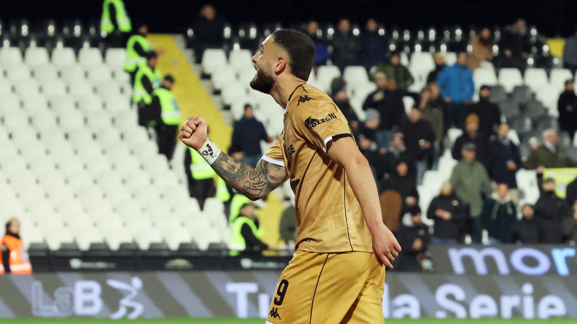 Artistico: "Grande vittoria di tutto il collettivo”