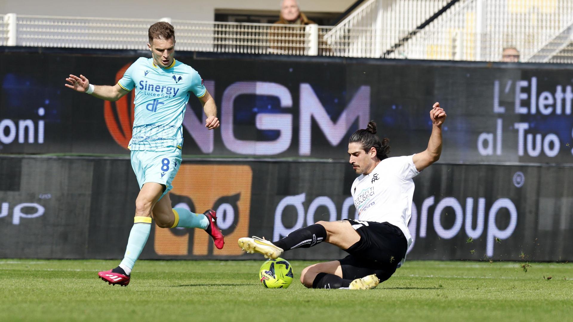 Nikolaou: "Un punto in più in classifica, continuiamo a lottare"