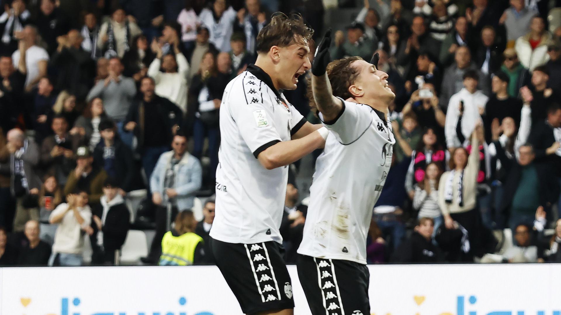 [+] Esulta 1-1 Esposito Salvatore