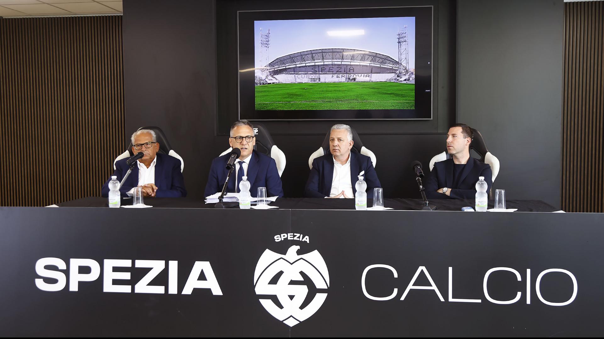 Press conference for the presentation of the new 'Curva Ferrovia'