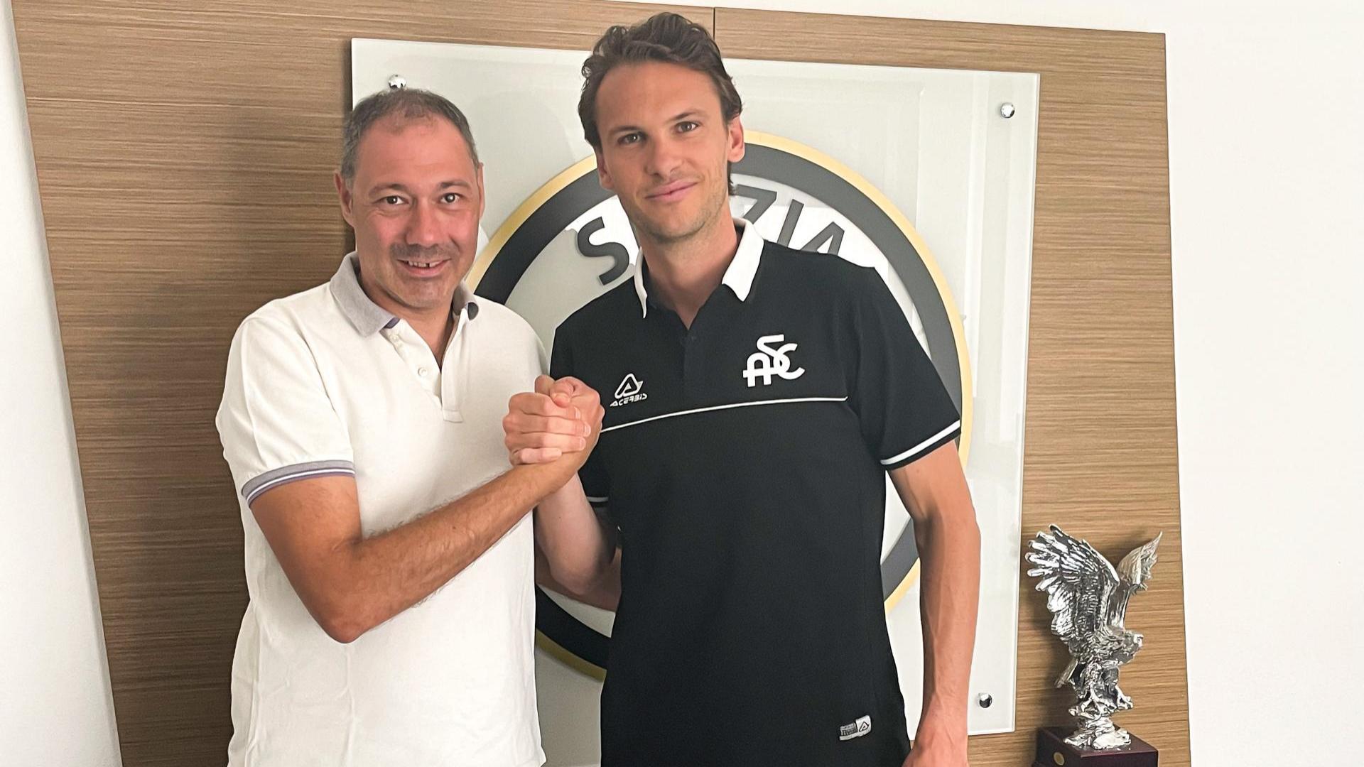 Ufficiale | Albin Ekdal è un nuovo giocatore dello Spezia