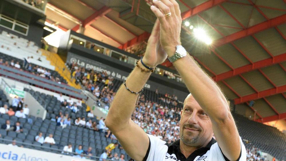 Grazie mister Domenico Di Carlo, in bocca al lupo