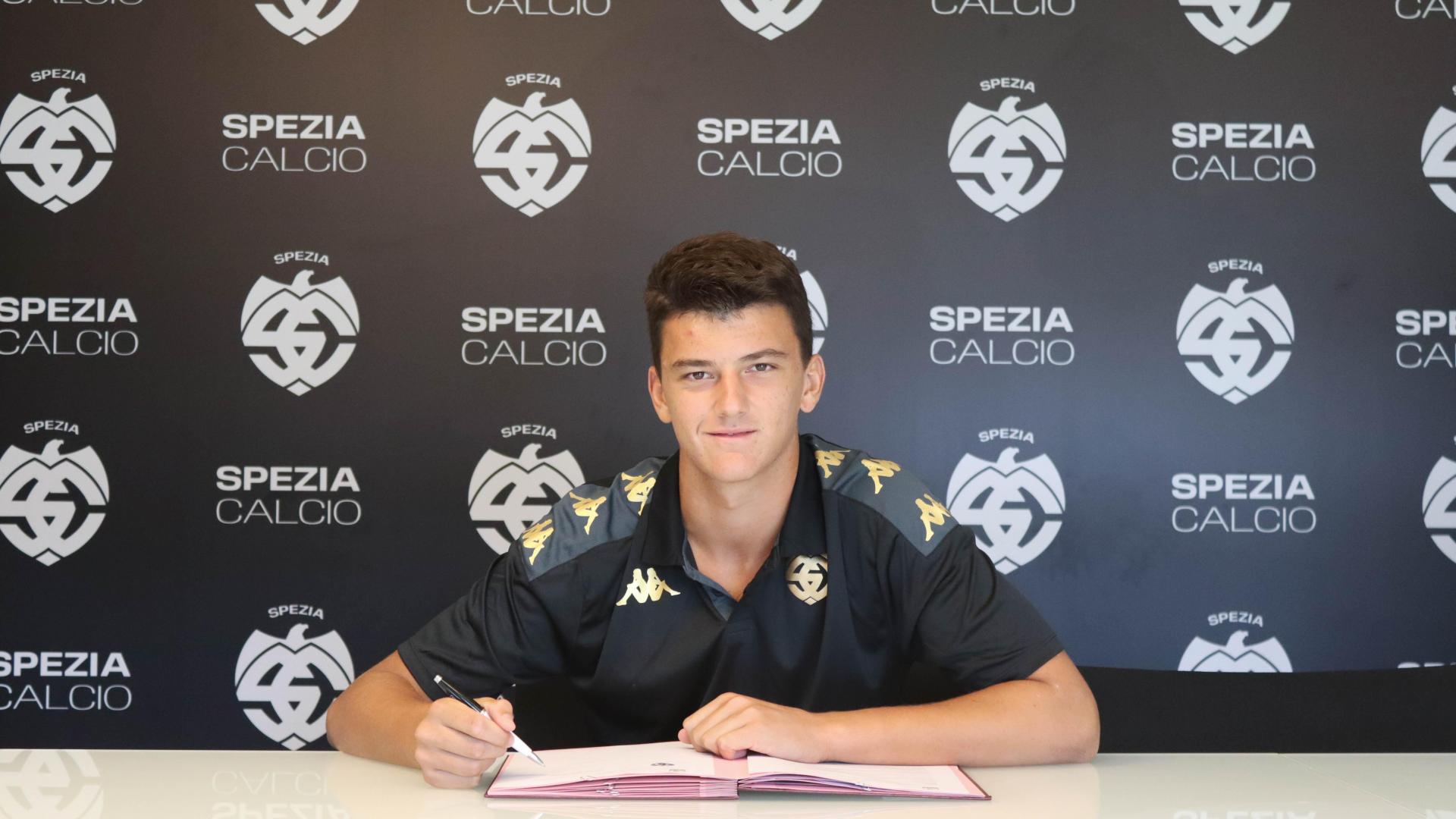 Official | First professional contract for Diego Mascardi