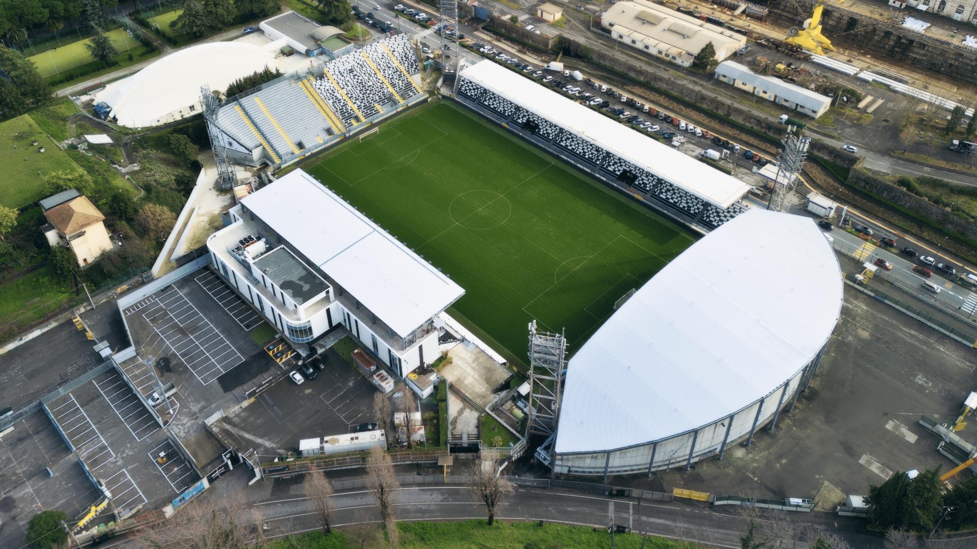 Stadio Alberto Picco