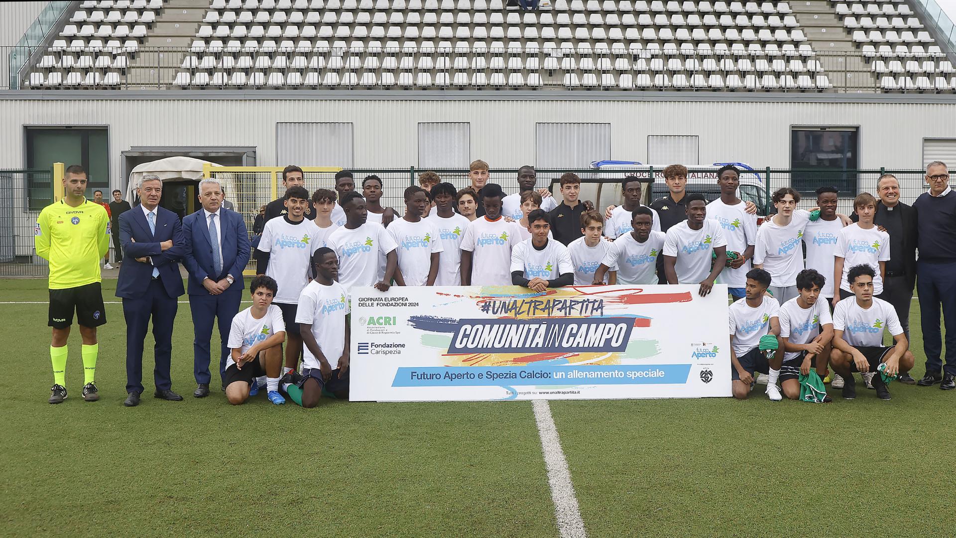 I ragazzi di Futuro Aperto per un allenamento speciale con lo Spezia Calcio