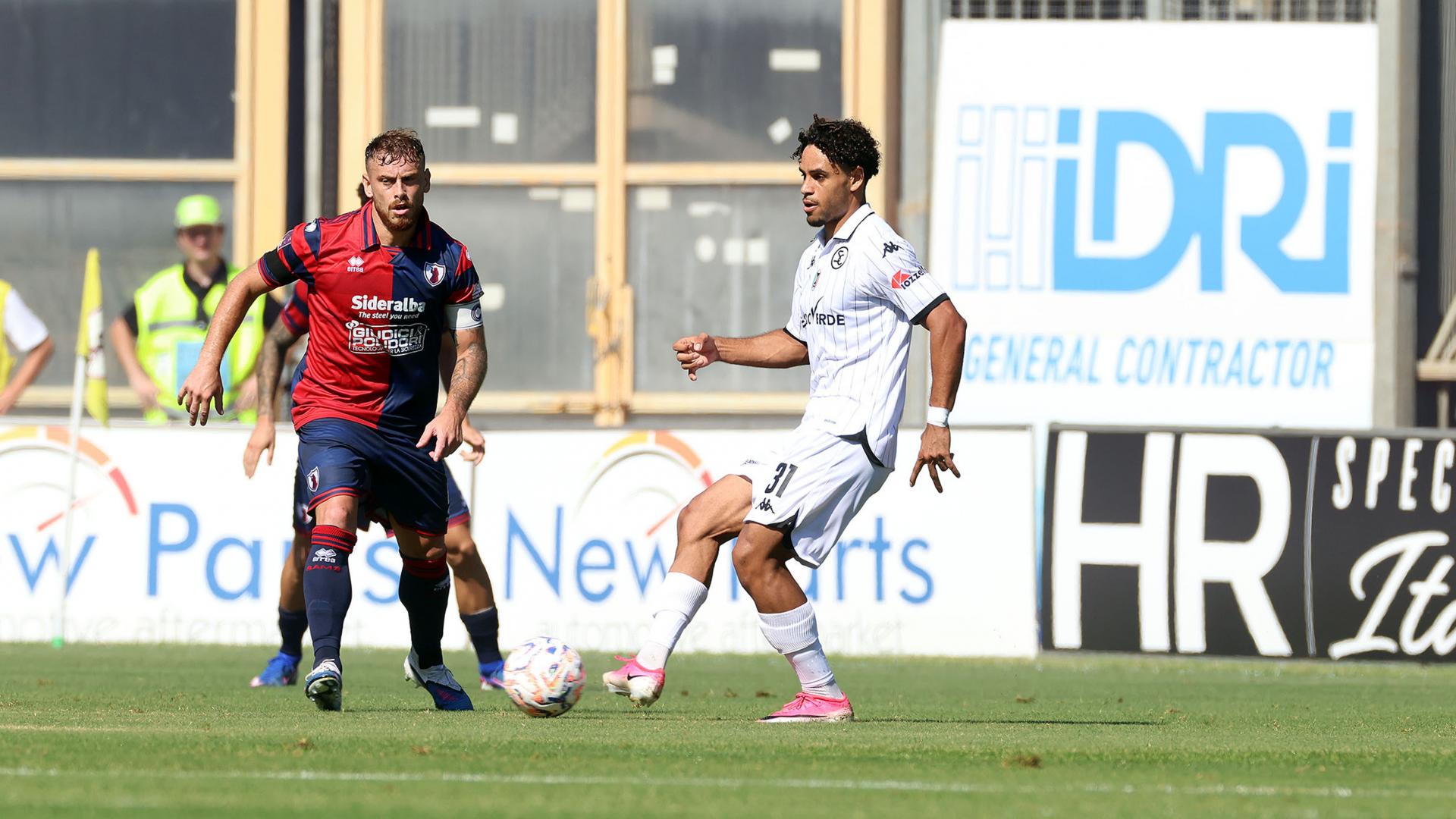 Oyono: "Lasciare la Serie A per lo Spezia non è stato difficile: qui per dare il massimo ogni giorno"