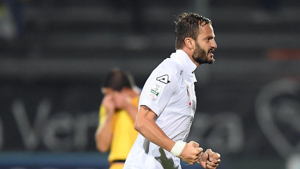 B-Magazine: Alberto Gilardino protagonista nel numero di Novembre