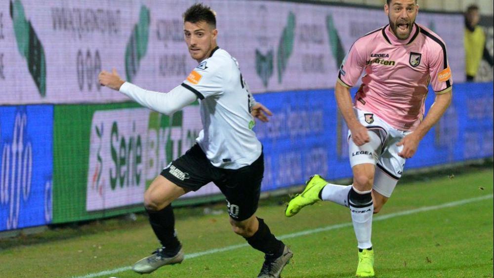 Mercato: Simone Bastoni in prestito al Novara