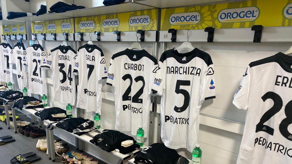Spezia-Lazio: 200 in maglia bianca per capitan Terzi