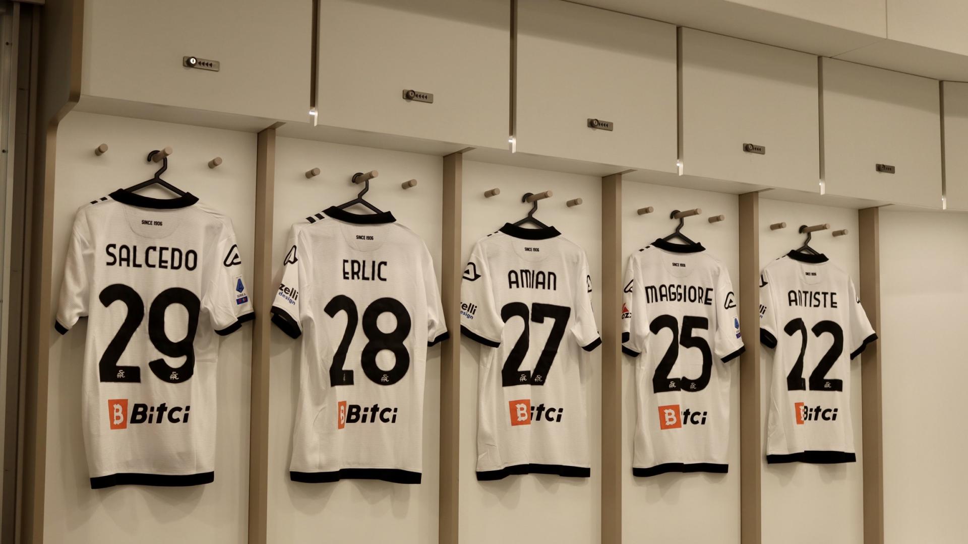 Inter-Spezia: esordio in maglia bianca per Kiwior
